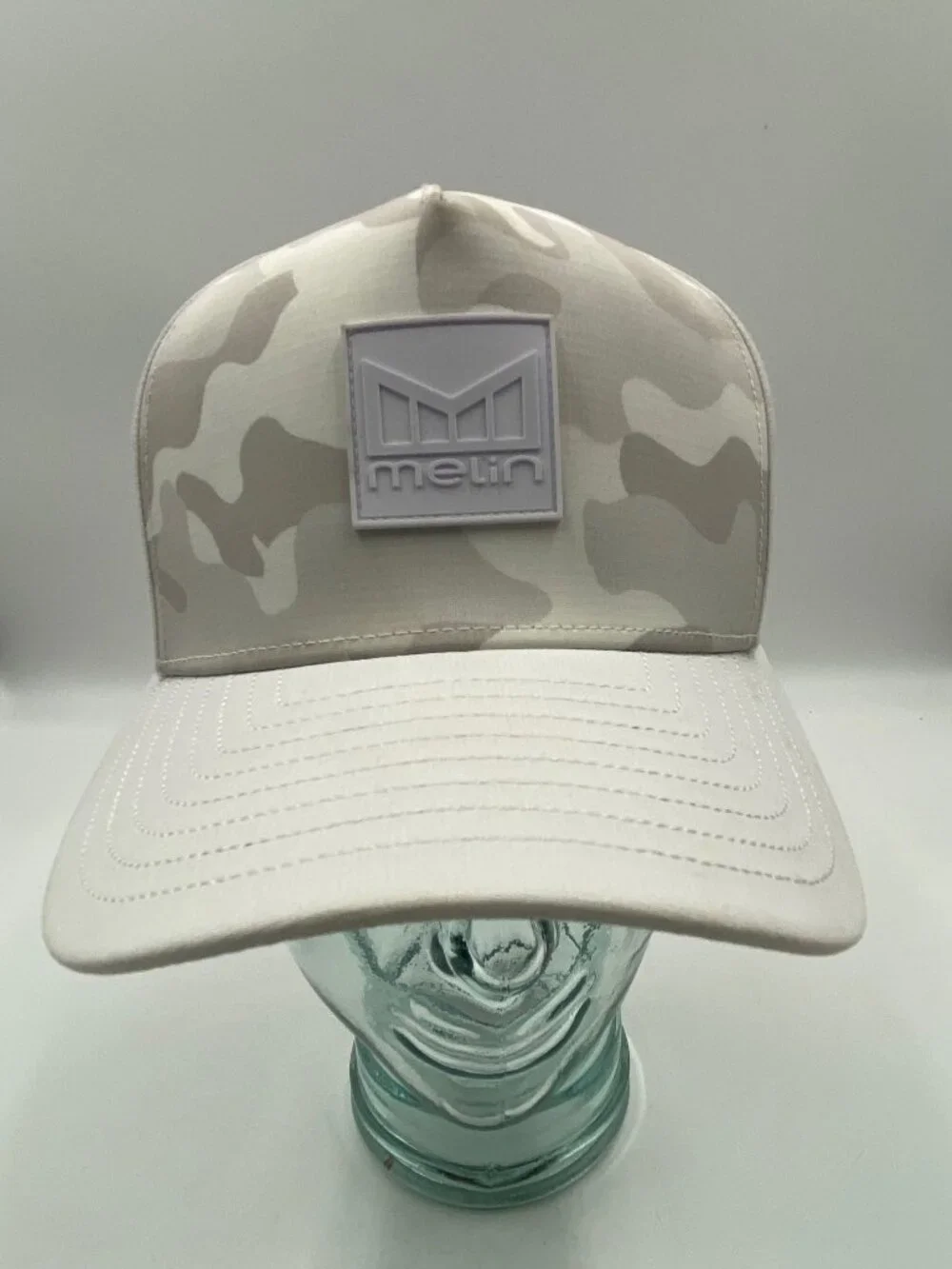Melin Odyssey Hydro White Gray Camo Hat Snapback Cap Classic Sz Adjustable Patch